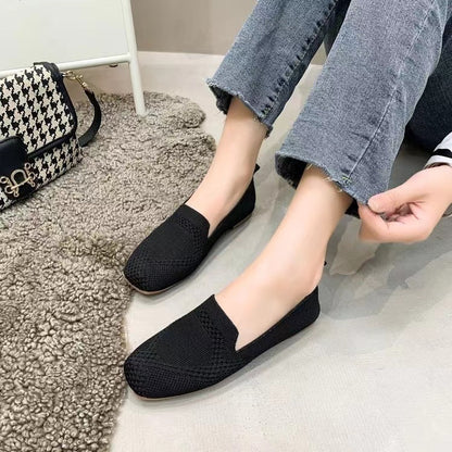 Women's Low-cut Square Toe Flat Bottom Sneaker