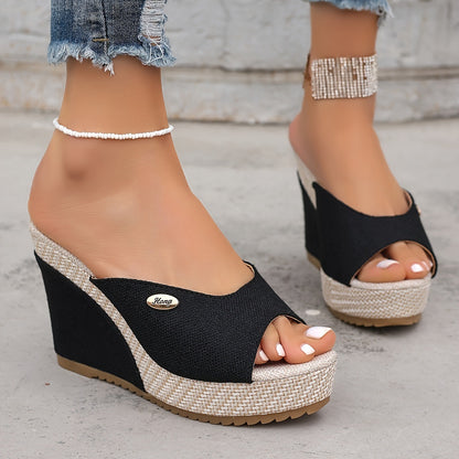 Women's Black Wedge Sandals With Buckle Details, Stylish And Generous