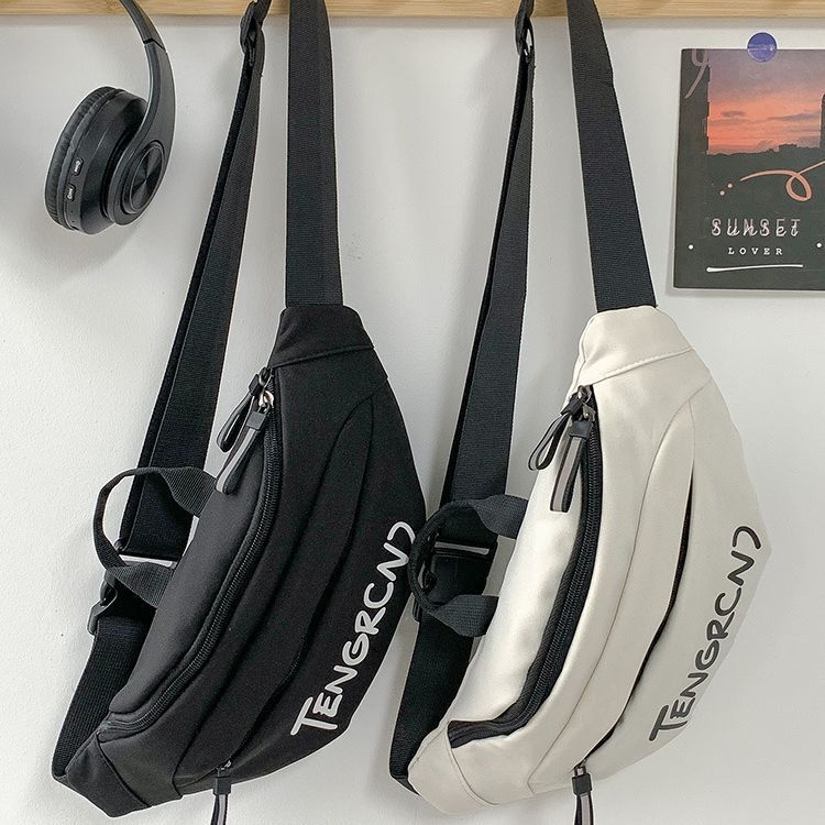 Chest Bag Men's Japanese Leisure Crossbody Sports Cargo Shoulder Bag