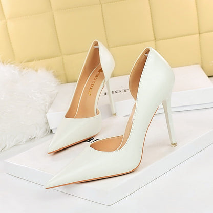 Women's Shallow Mouth Pointed-toe Retro High Heels