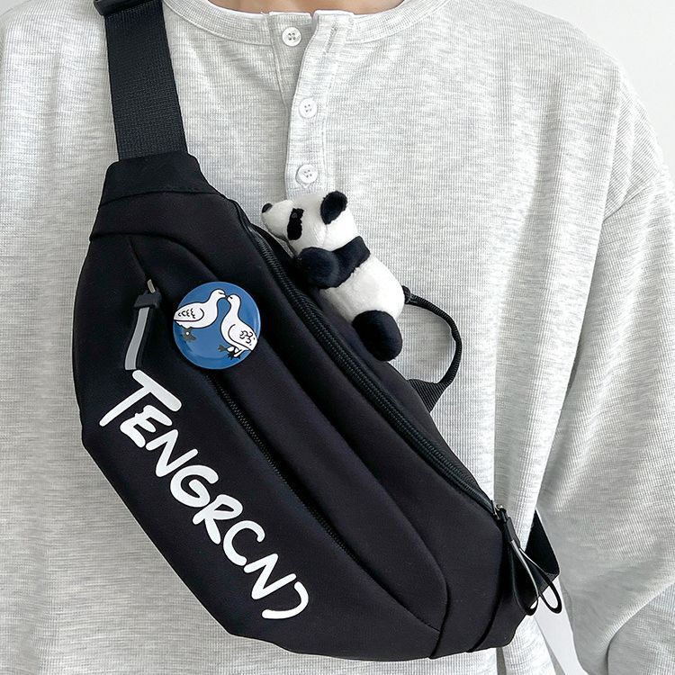 Chest Bag Men's Japanese Leisure Crossbody Sports Cargo Shoulder Bag